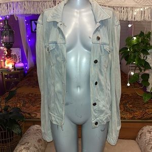 Soft denim Button down long sleeve shirt